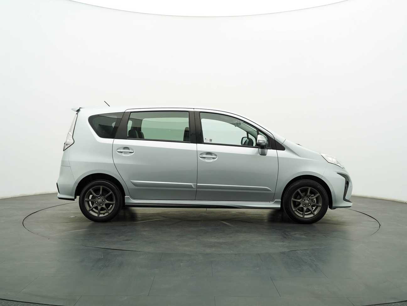 terpakai 2020 Perodua Alza Advance 1.5