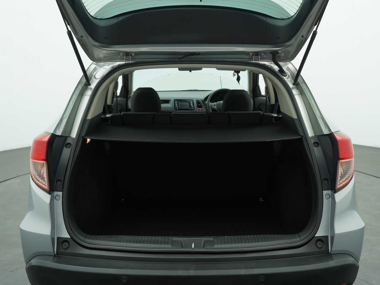 terpakai 2015 Honda HR-V E 1.8