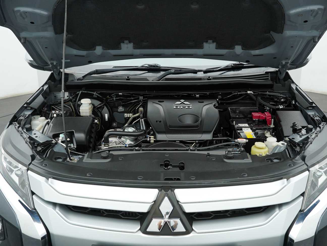 used 2020 Mitsubishi Triton VGT Dual Cab 4X4 2.4