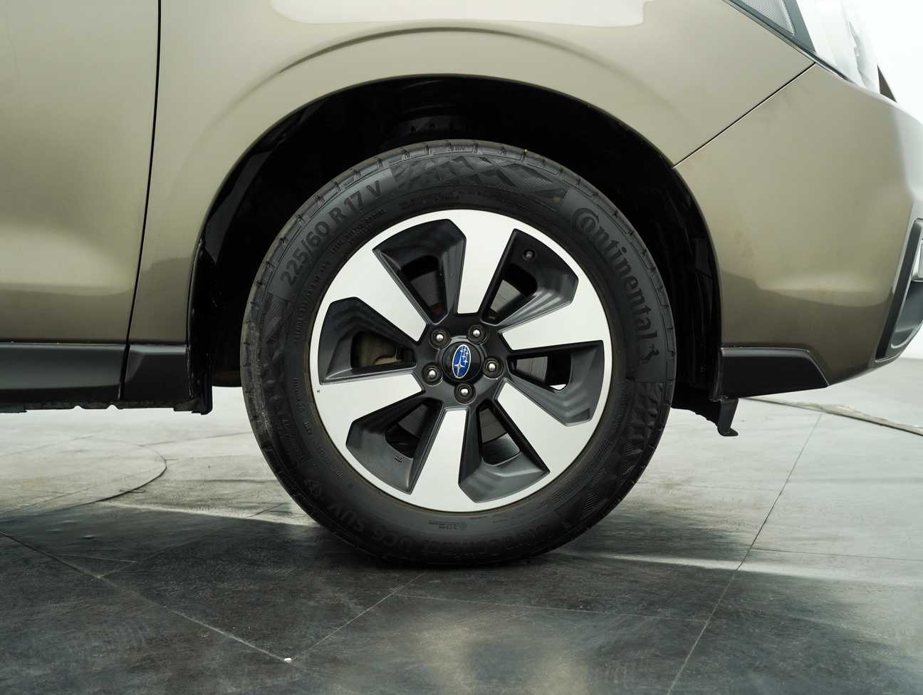 terpakai 2017 Subaru Forester  2.0