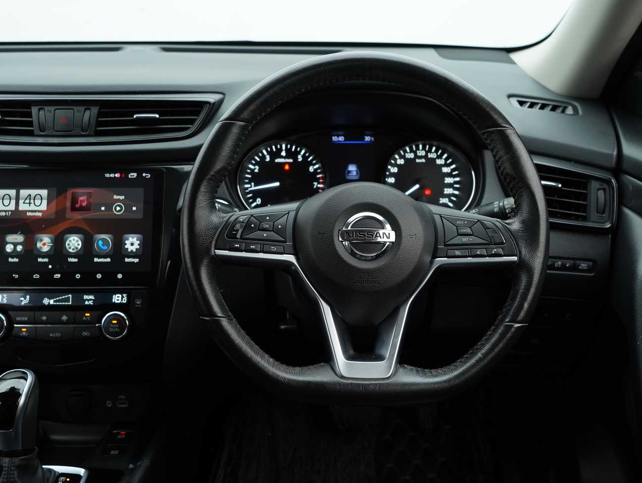 used 2019 Nissan X-Trail Mid 2.0
