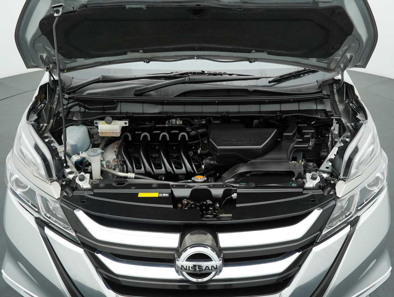 used 2019 Nissan SERENA S-HYBRID HIGH-WAY STAR (CKD) 2.0