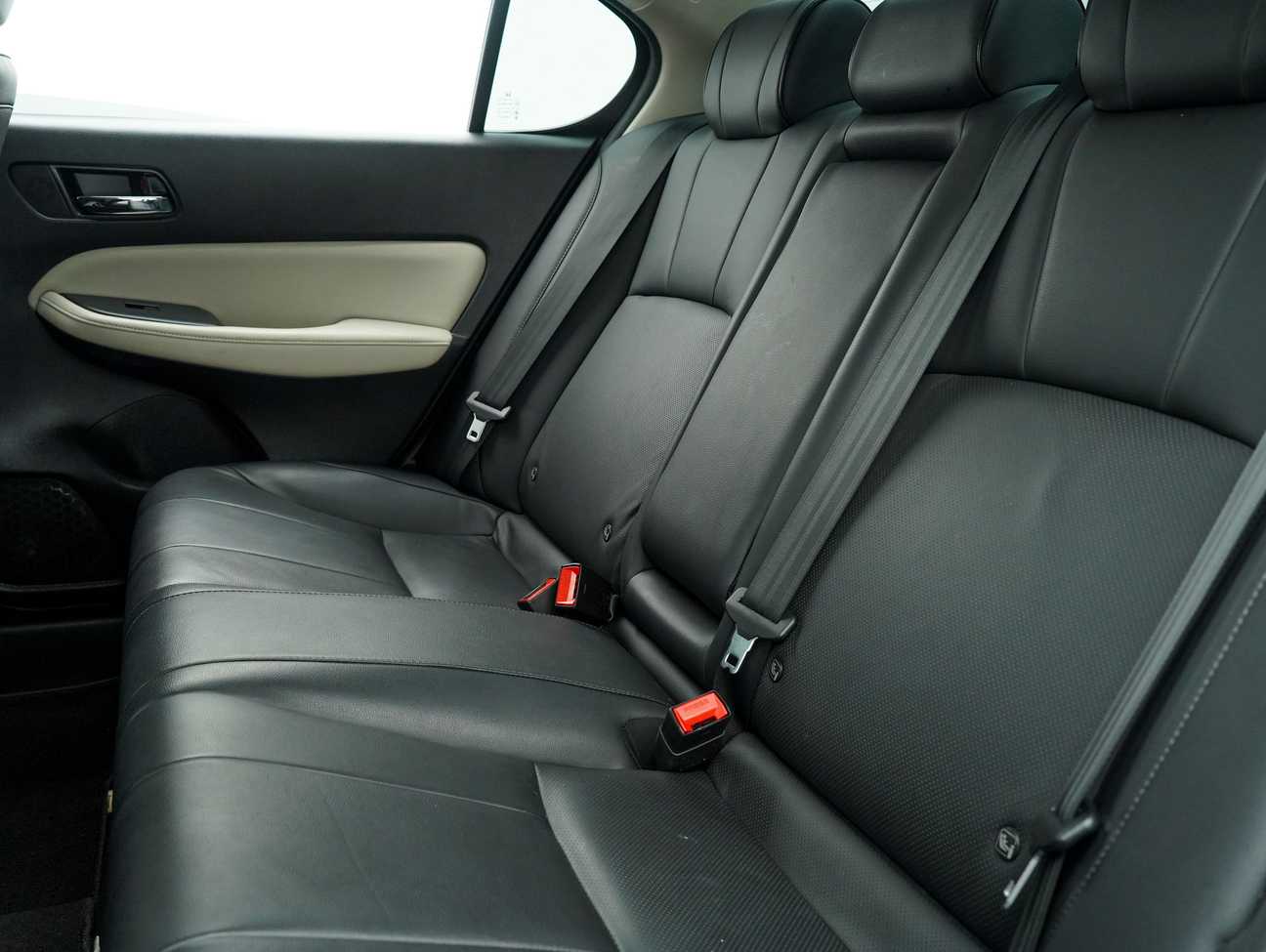 used 2022 Honda City V i-VTEC 1.5