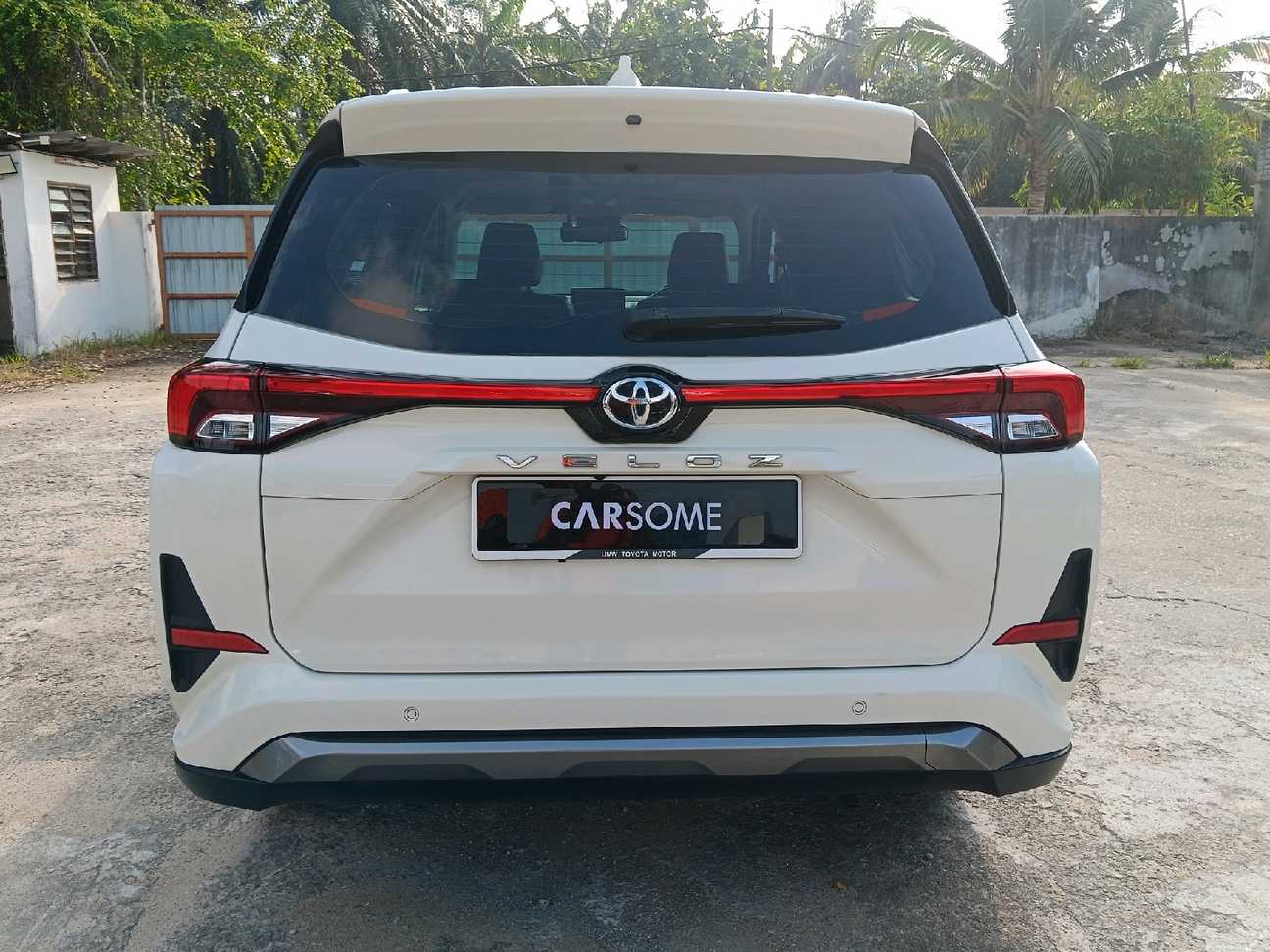 used 2023 Toyota Veloz  1.5
