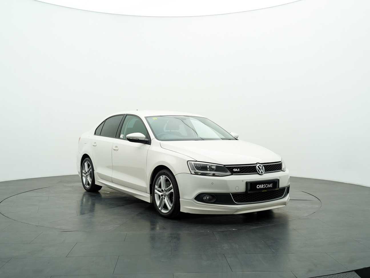terpakai 2014 Volkswagen Jetta TSI 1.4