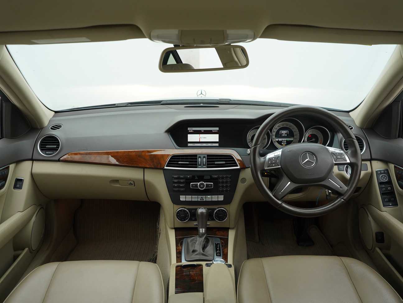 used 2013 Mercedes-Benz C200 Elegance CGI 1.8
