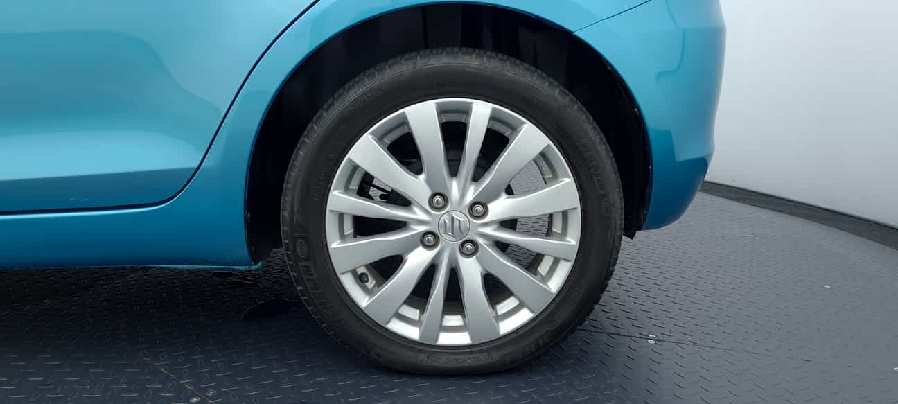 used 2015 Suzuki SWIFT  1.4