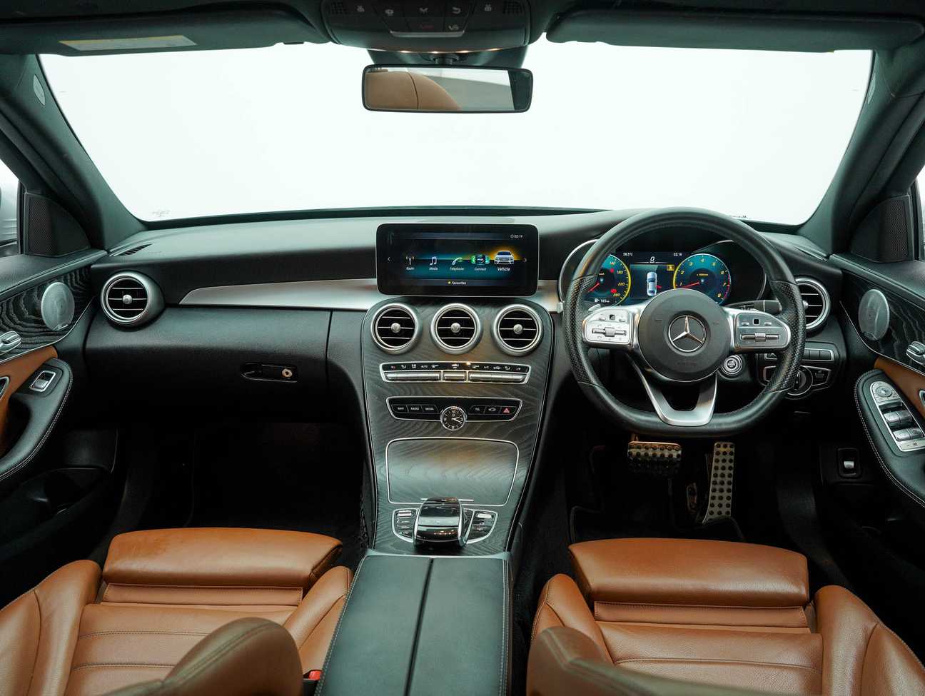 used 2020 Mercedes-Benz C300 AMG Line 2.0