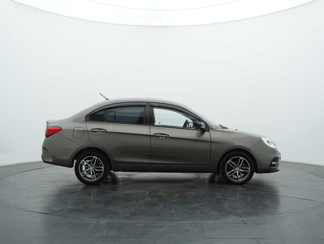 terpakai 2020 Proton Saga Premium 1.3