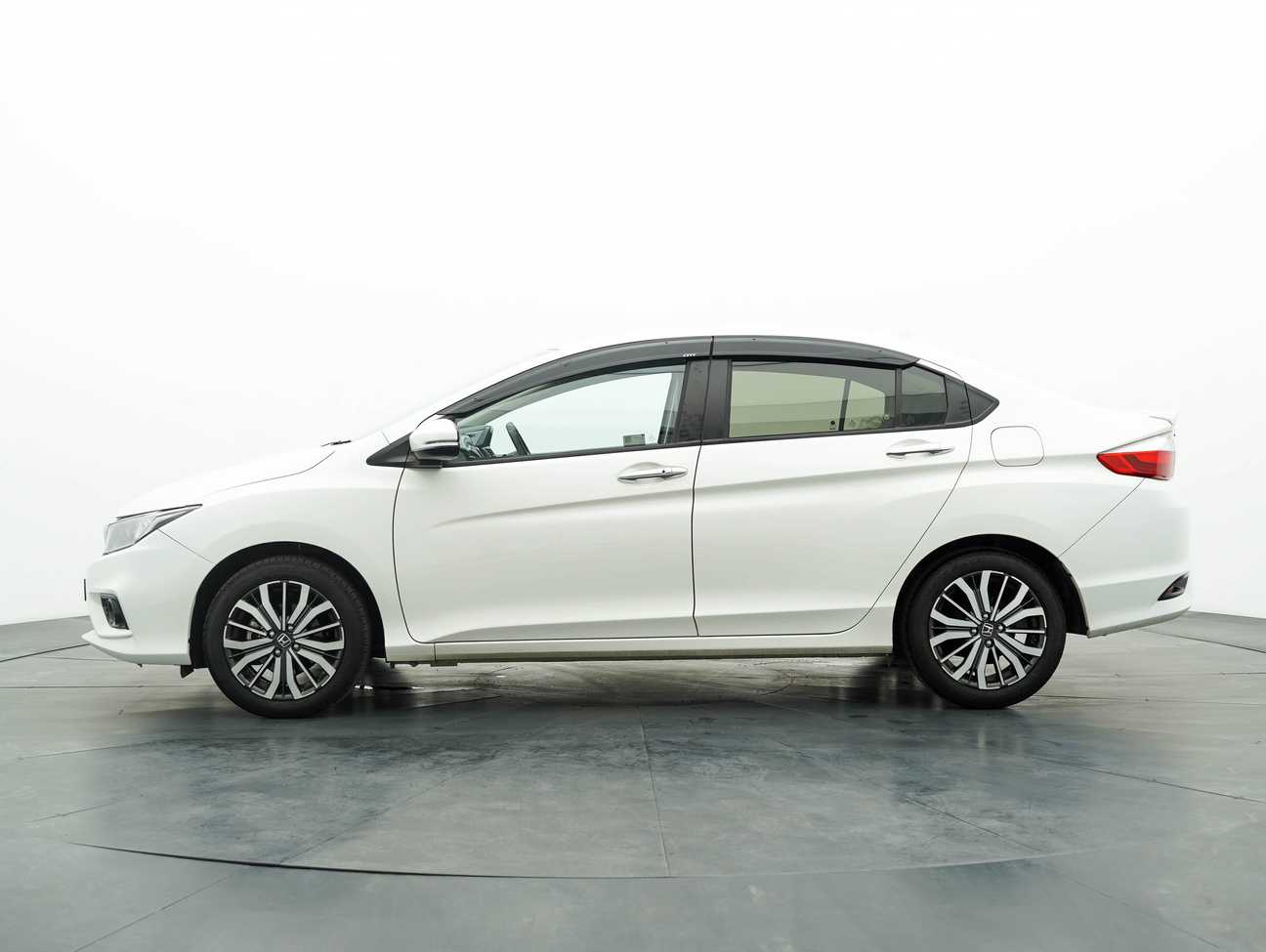 used 2019 Honda CITY V 1.5