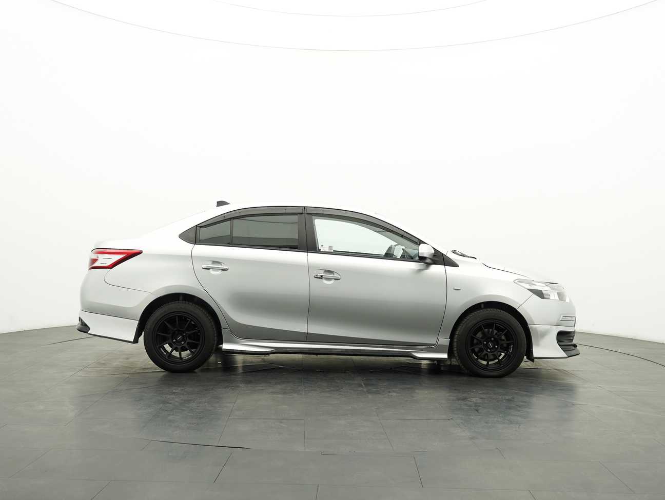 used 2016 Toyota Vios J 1.5