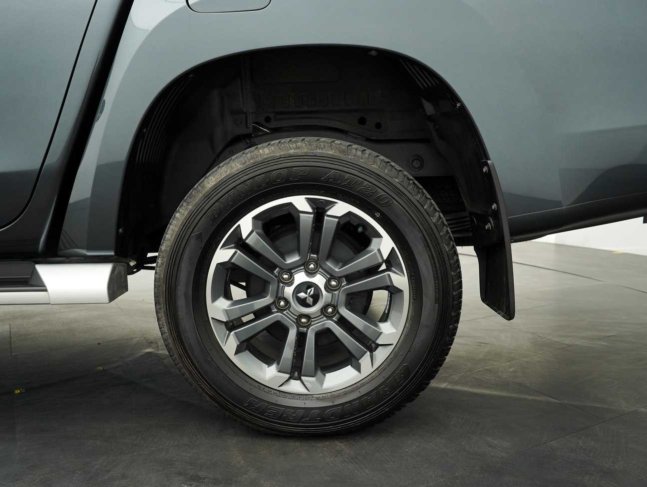 used 2021 Mitsubishi Triton VGT Premium Updated Spec Dual Cab 4X4 2.4