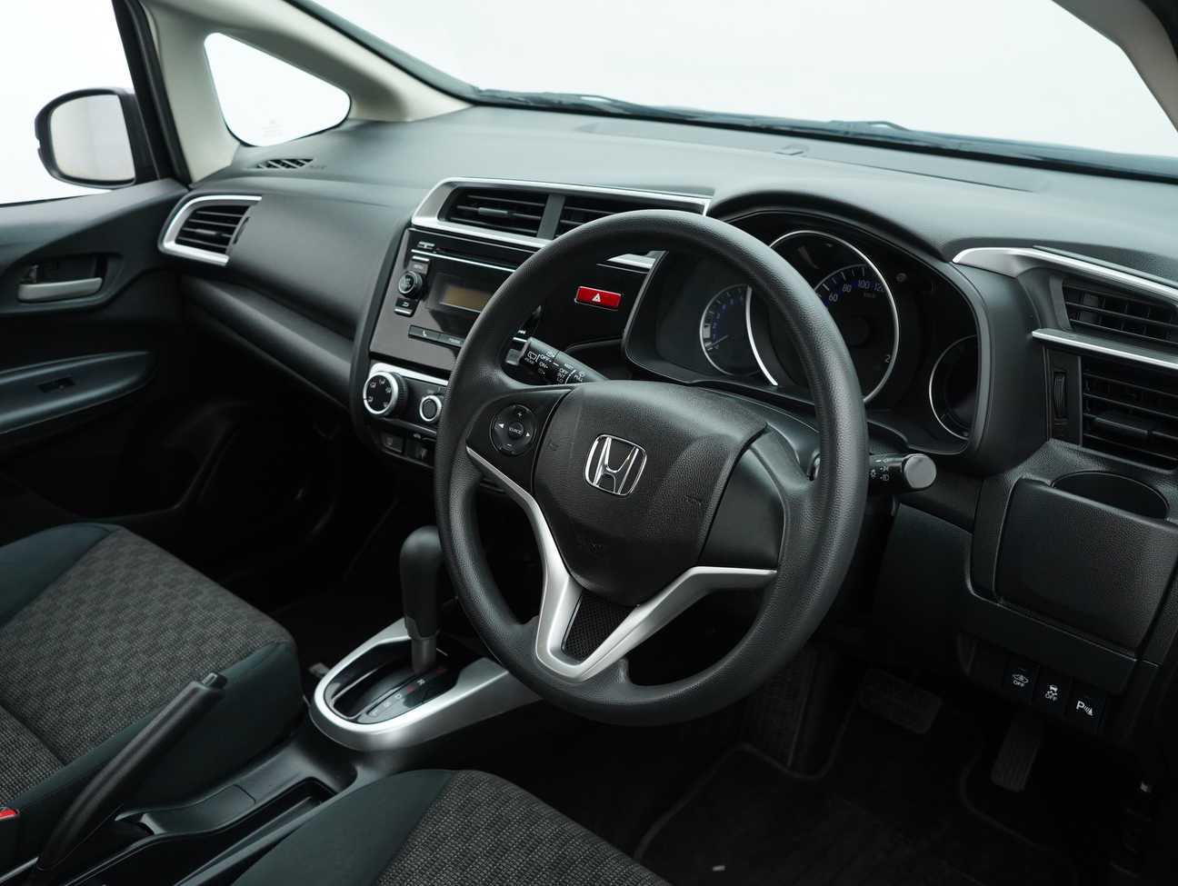 terpakai 2014 Honda Jazz E 1.5