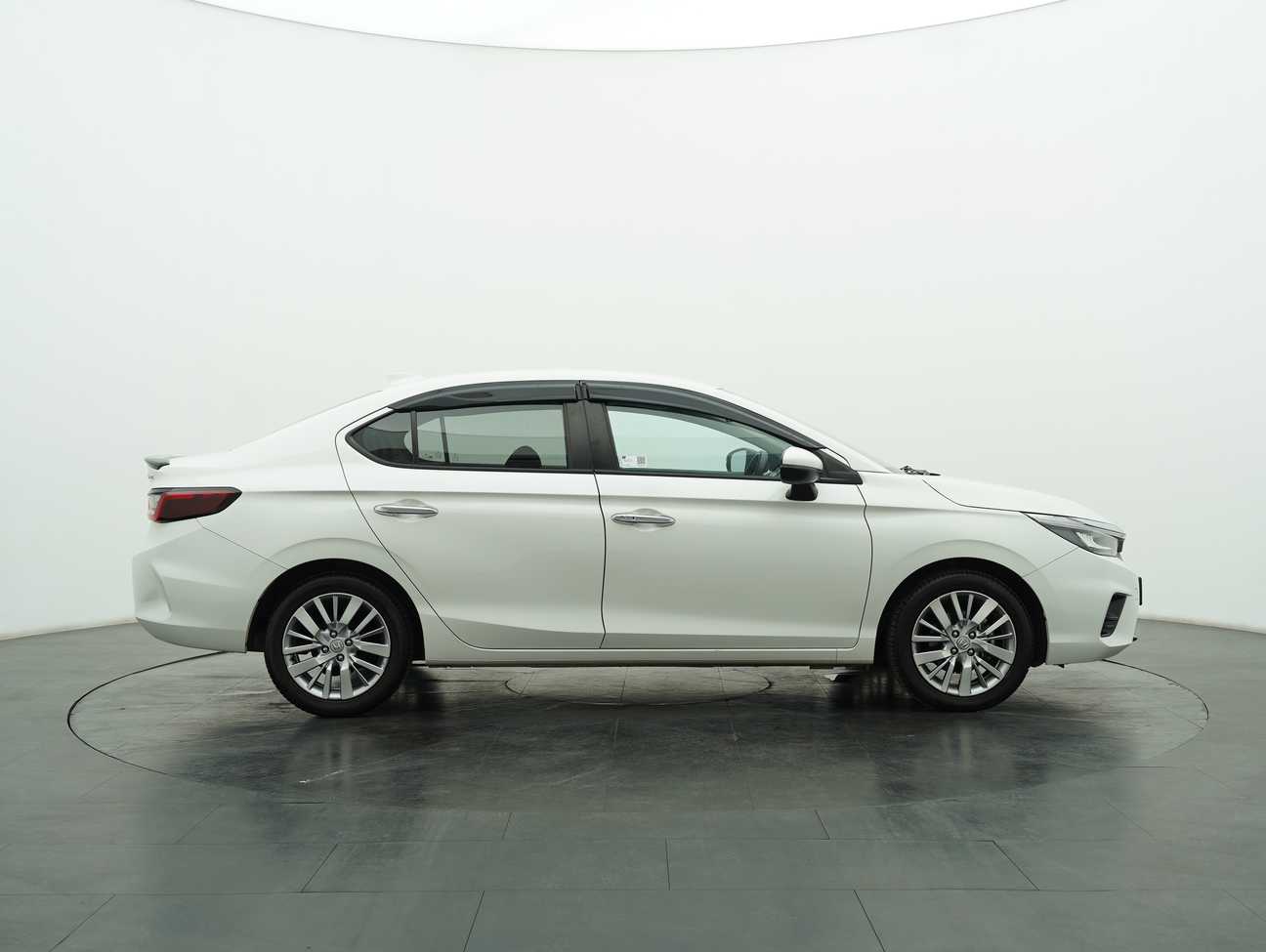 used 2022 Honda City V 1.5