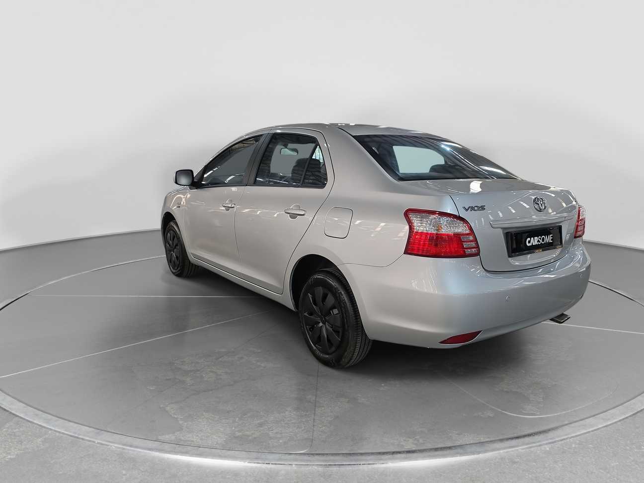 terpakai 2010 Toyota Vios J 1.5