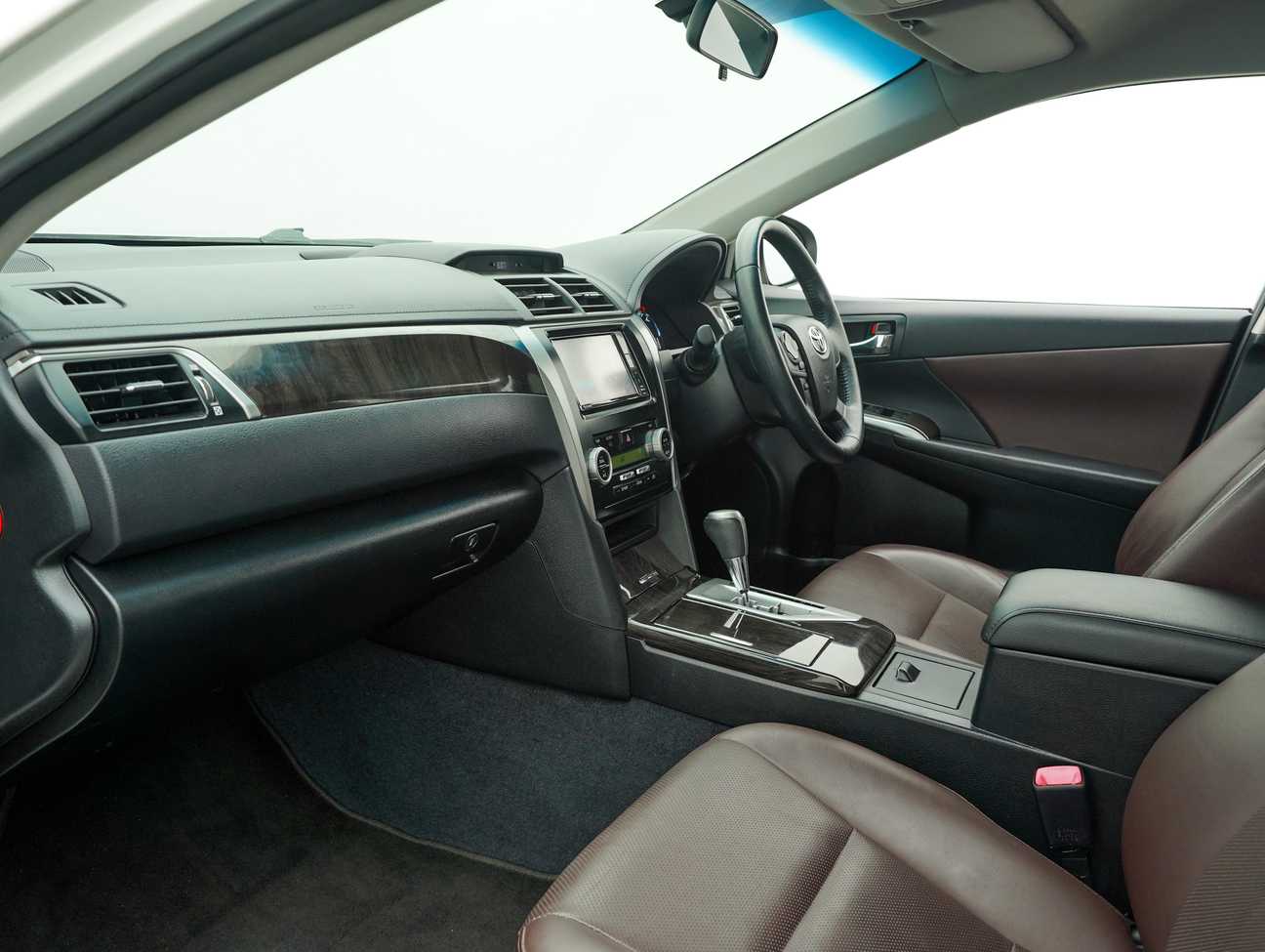 terpakai 2014 Toyota Camry GX 2.0