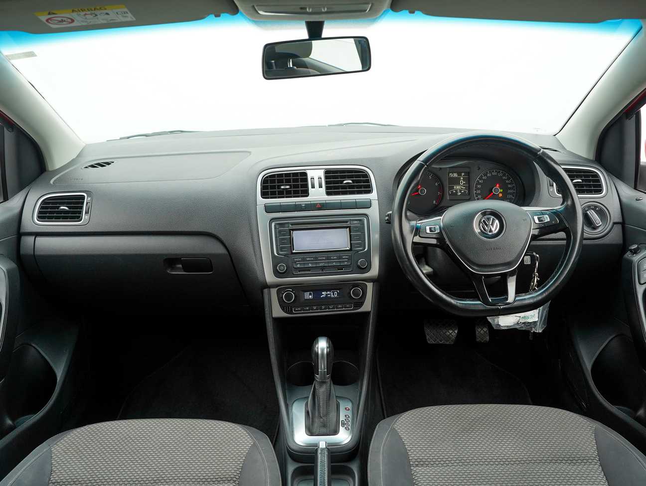 terpakai 2016 Volkswagen Polo Comfortline 1.6