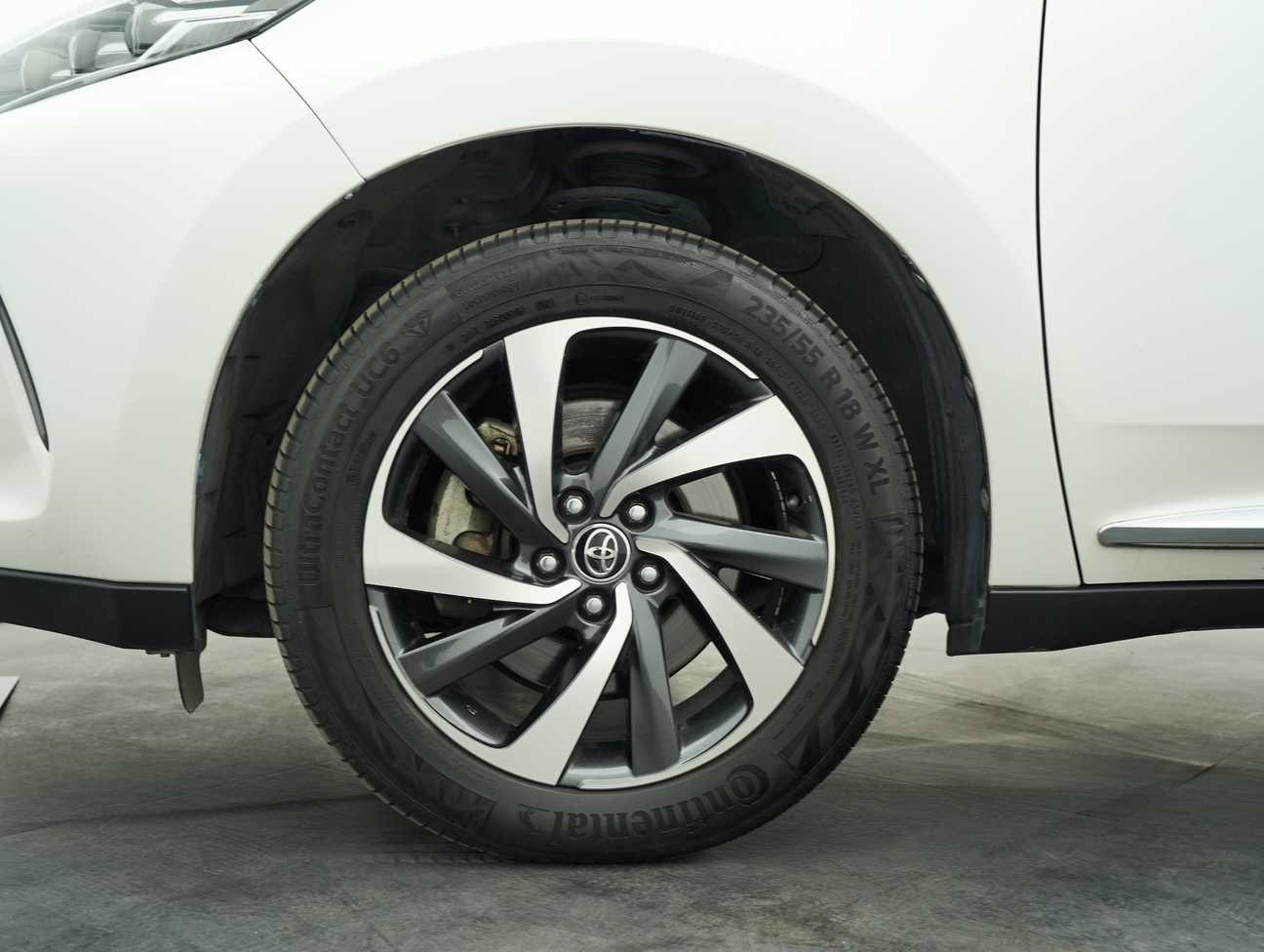 used 2018 Toyota Harrier Luxury 2.0