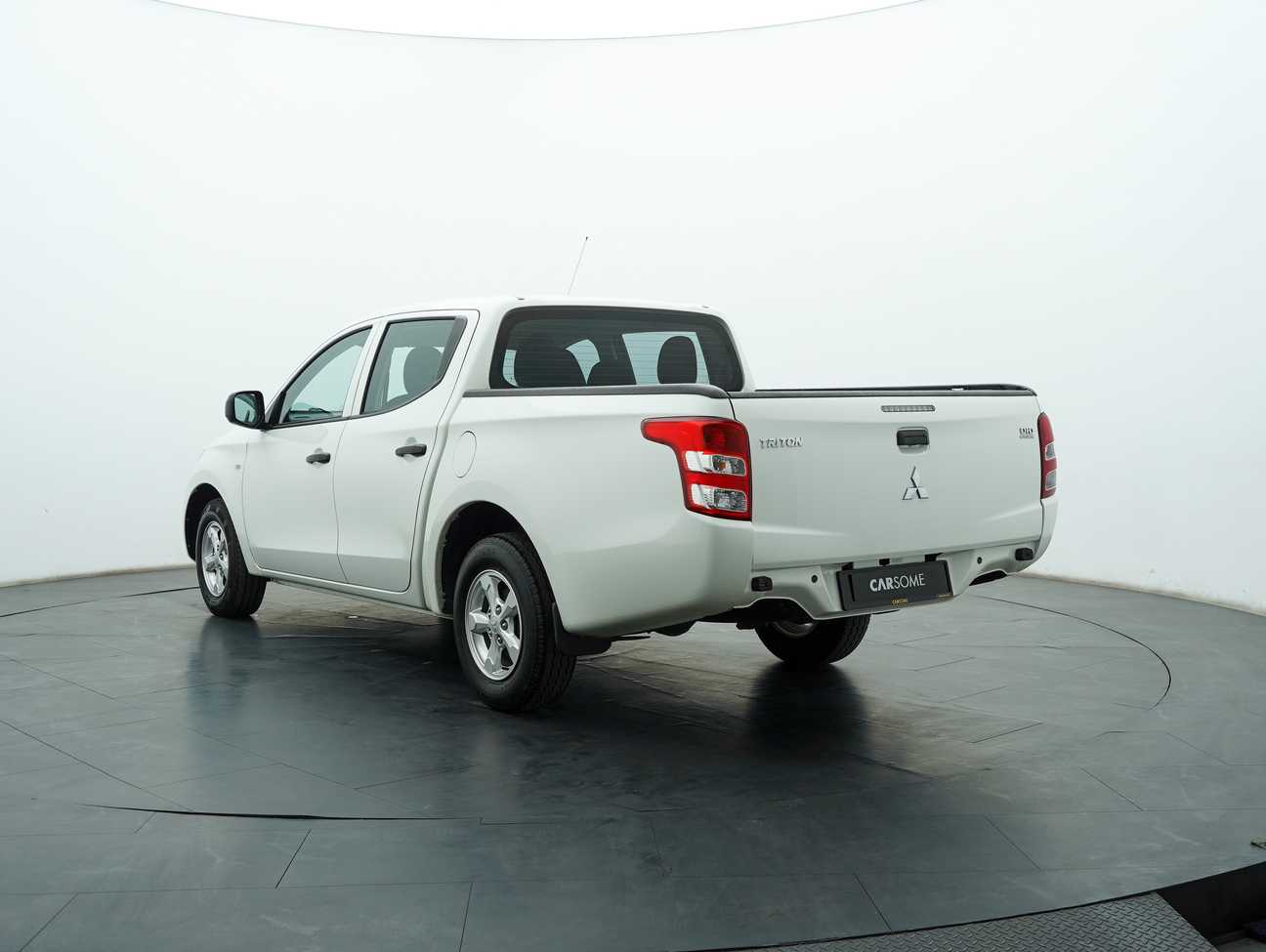 terpakai 2017 Mitsubishi Triton Quest Dual Cab 4X2 2.5