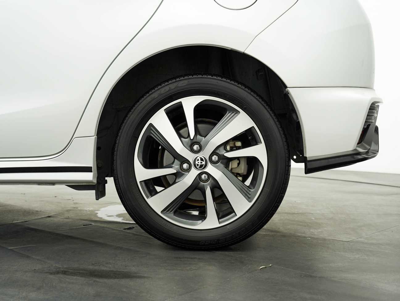 terpakai 2021 Toyota Yaris G 1.5