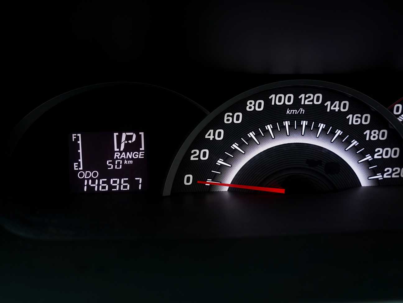 terpakai 2014 Perodua Alza Advance 1.5