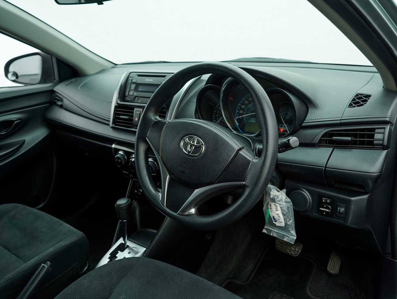 terpakai 2014 Toyota Vios J 1.5