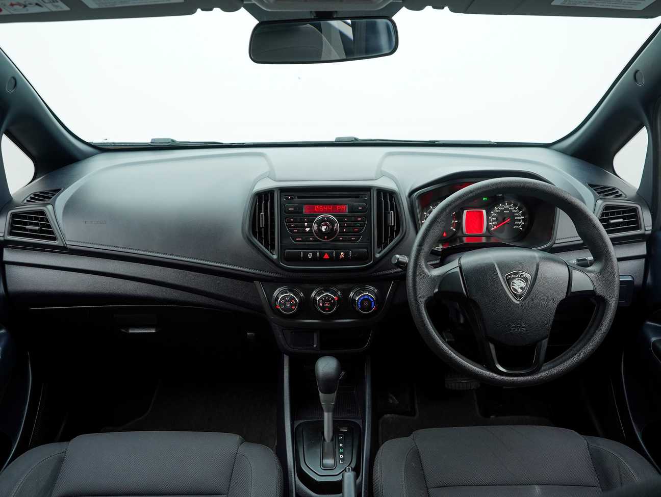 terpakai 2015 Proton Iriz Standard 1.3