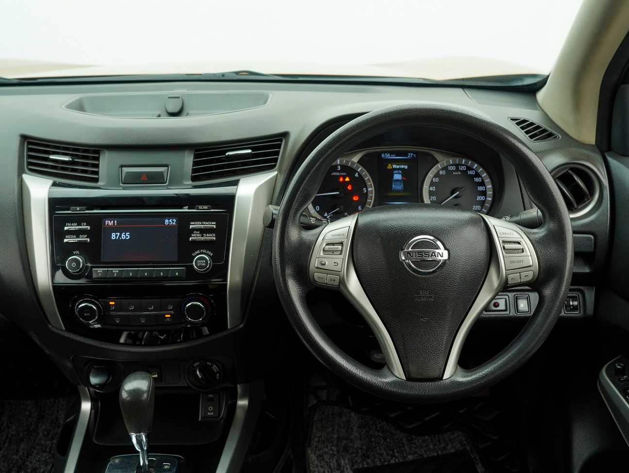 used 2018 Nissan Navara NP300 V Dual Cab 2.5