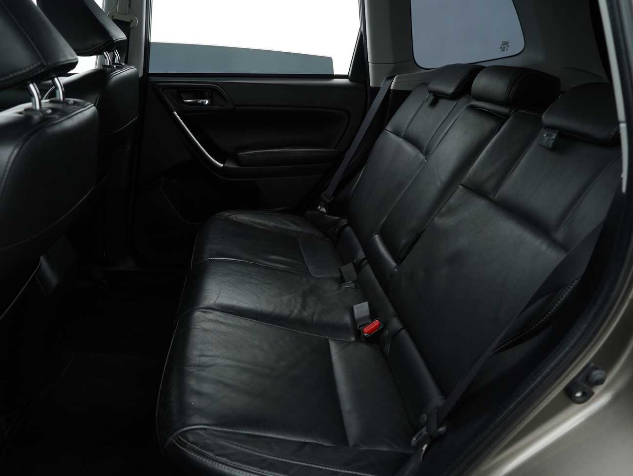 terpakai 2019 Subaru Forester P 2.0