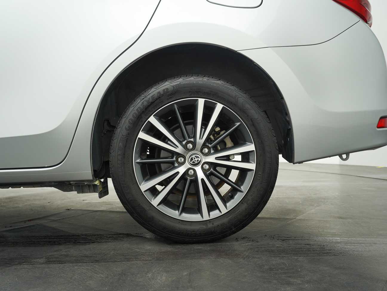 terpakai 2018 Toyota Corolla Altis G 1.8