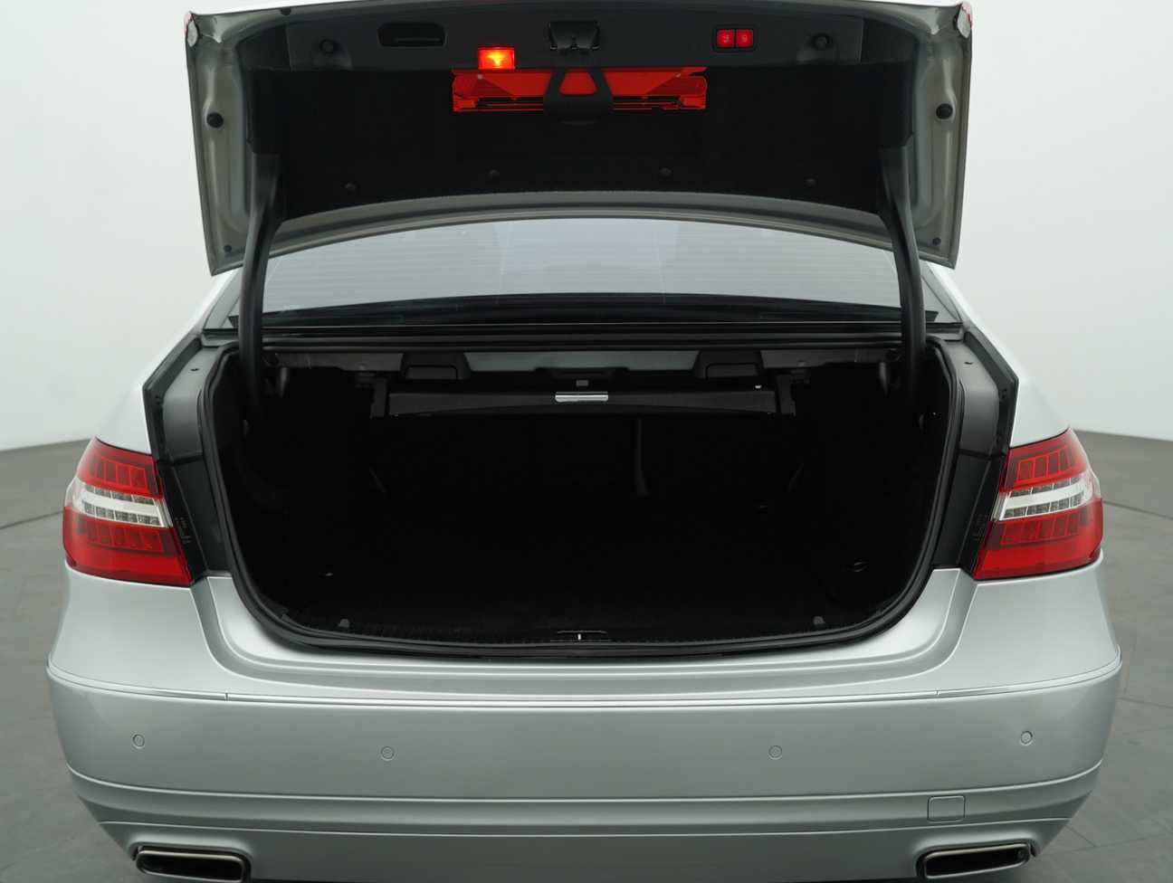 used 2012 Mercedes-Benz E250 Avantgarde CGI 1.8