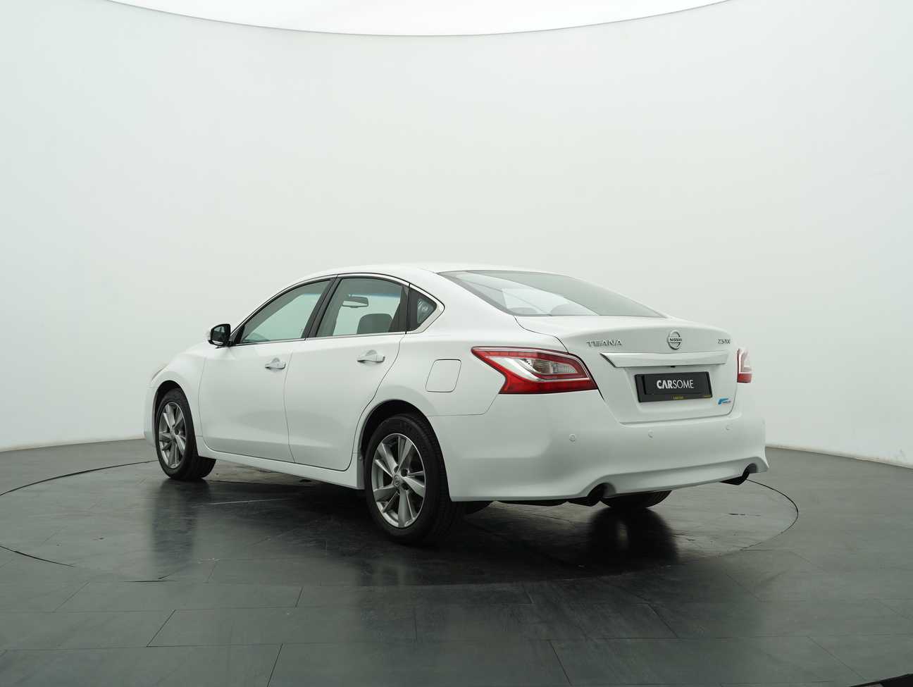 used 2015 Nissan Teana XV 2.5