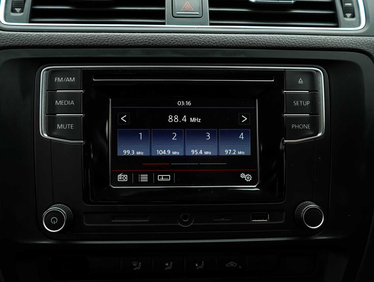 used 2017 Volkswagen Jetta TSI Highline 1.4