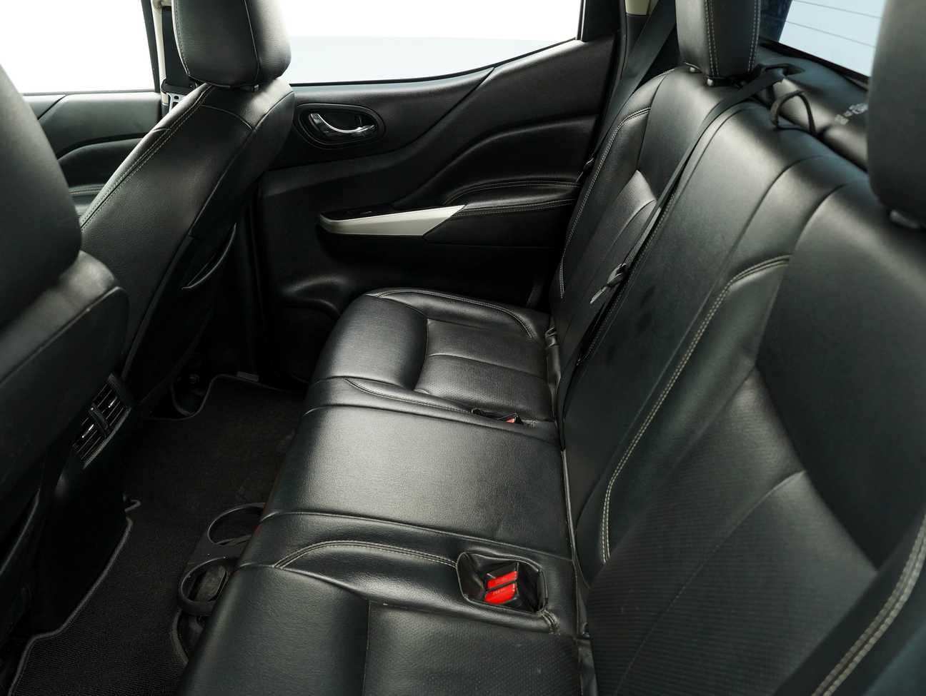 used 2019 Nissan Navara NP300 SE Dual Cab 2.5