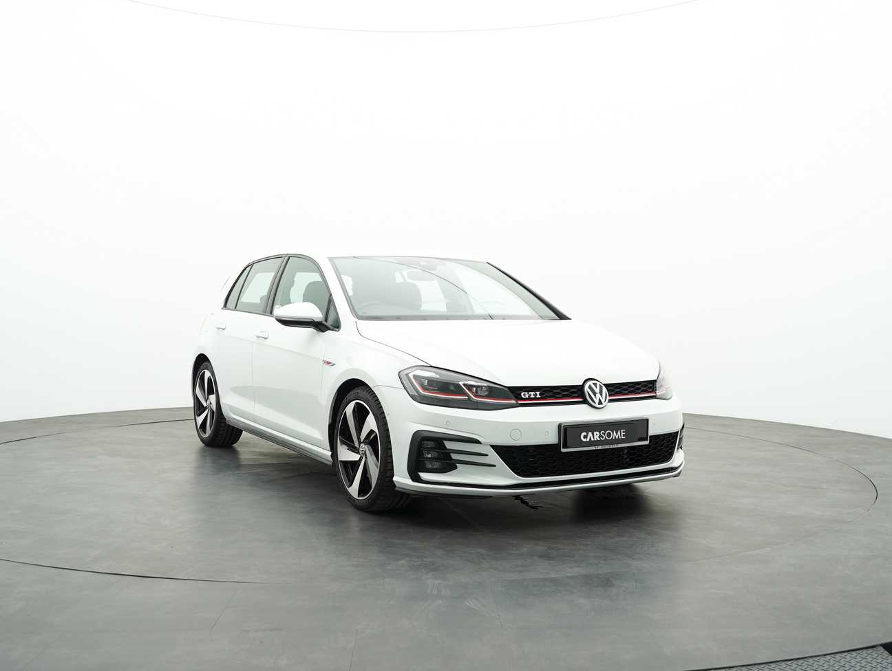 terpakai 2019 Volkswagen GOLF GTI 2.0