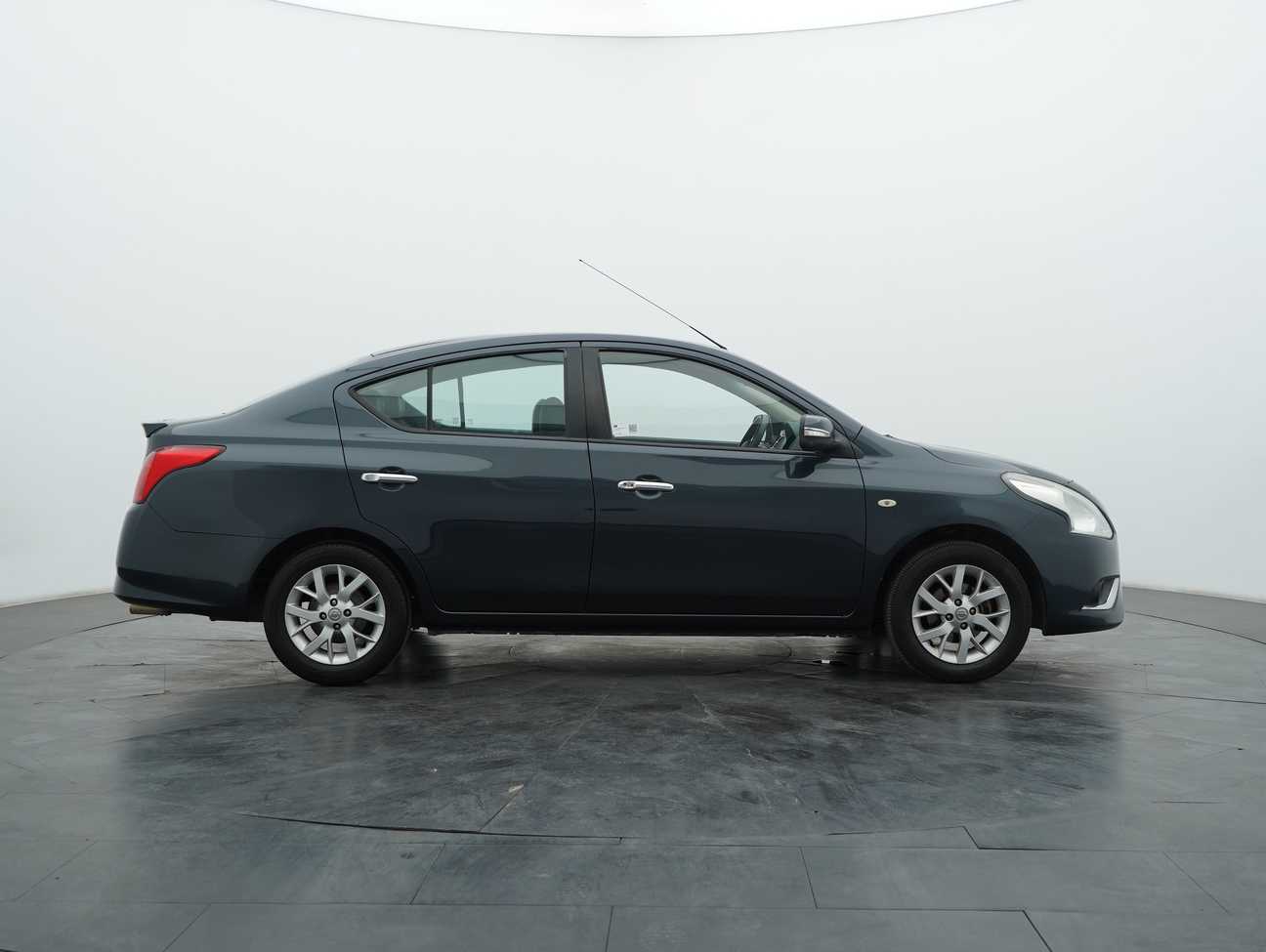 used 2015 Nissan Almera VL 1.5
