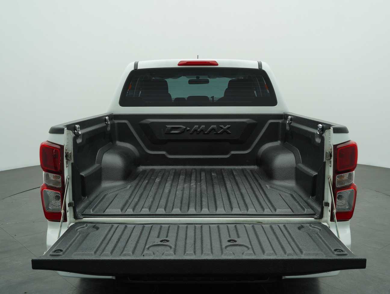 terpakai 2023 Isuzu D-Max Auto Plus Dual Cab 1.9