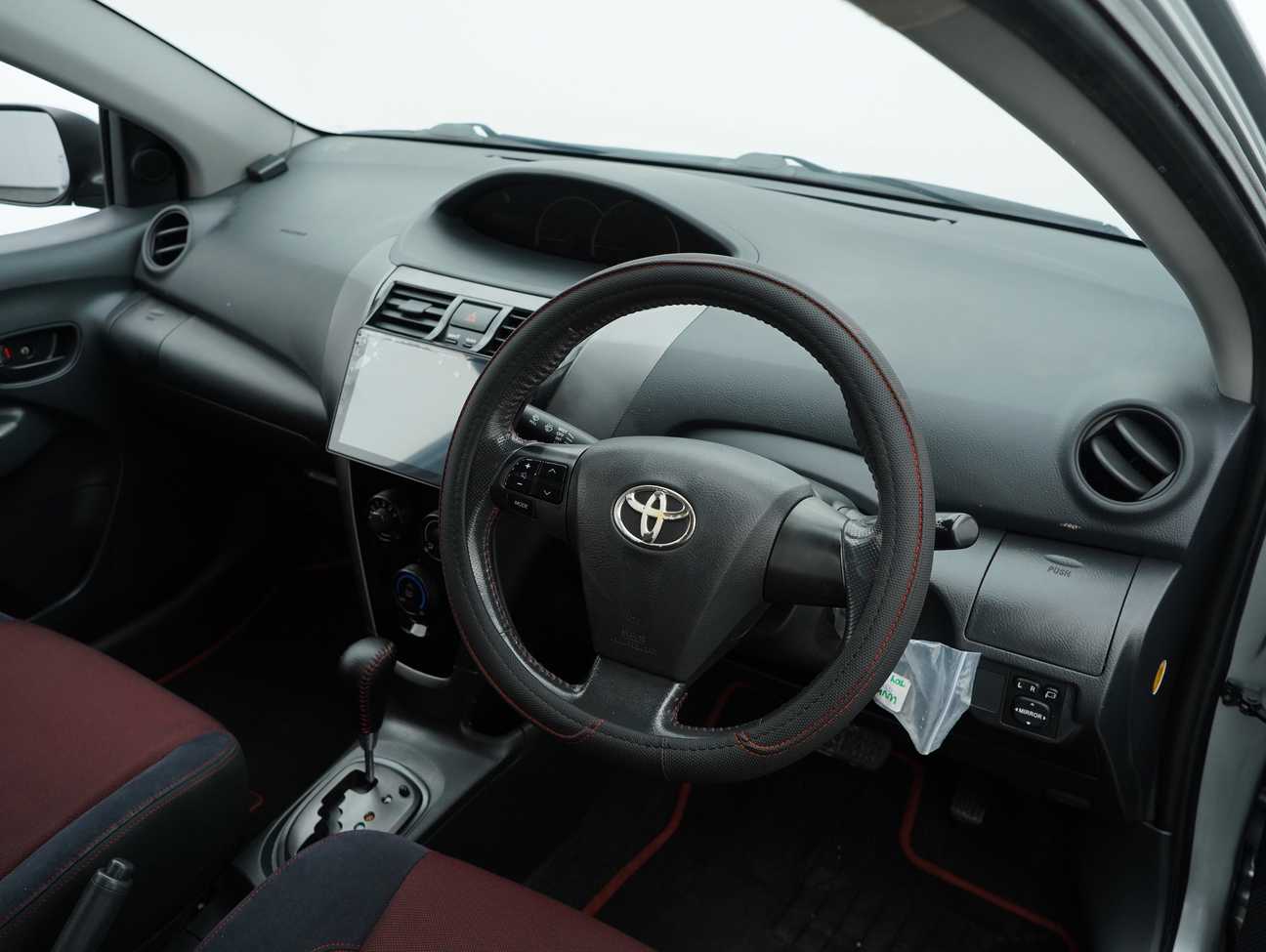 terpakai 2011 Toyota Vios TRD Sportivo 1.5