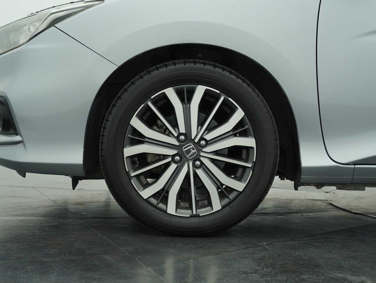 used 2017 Honda City V i-VTEC 1.5