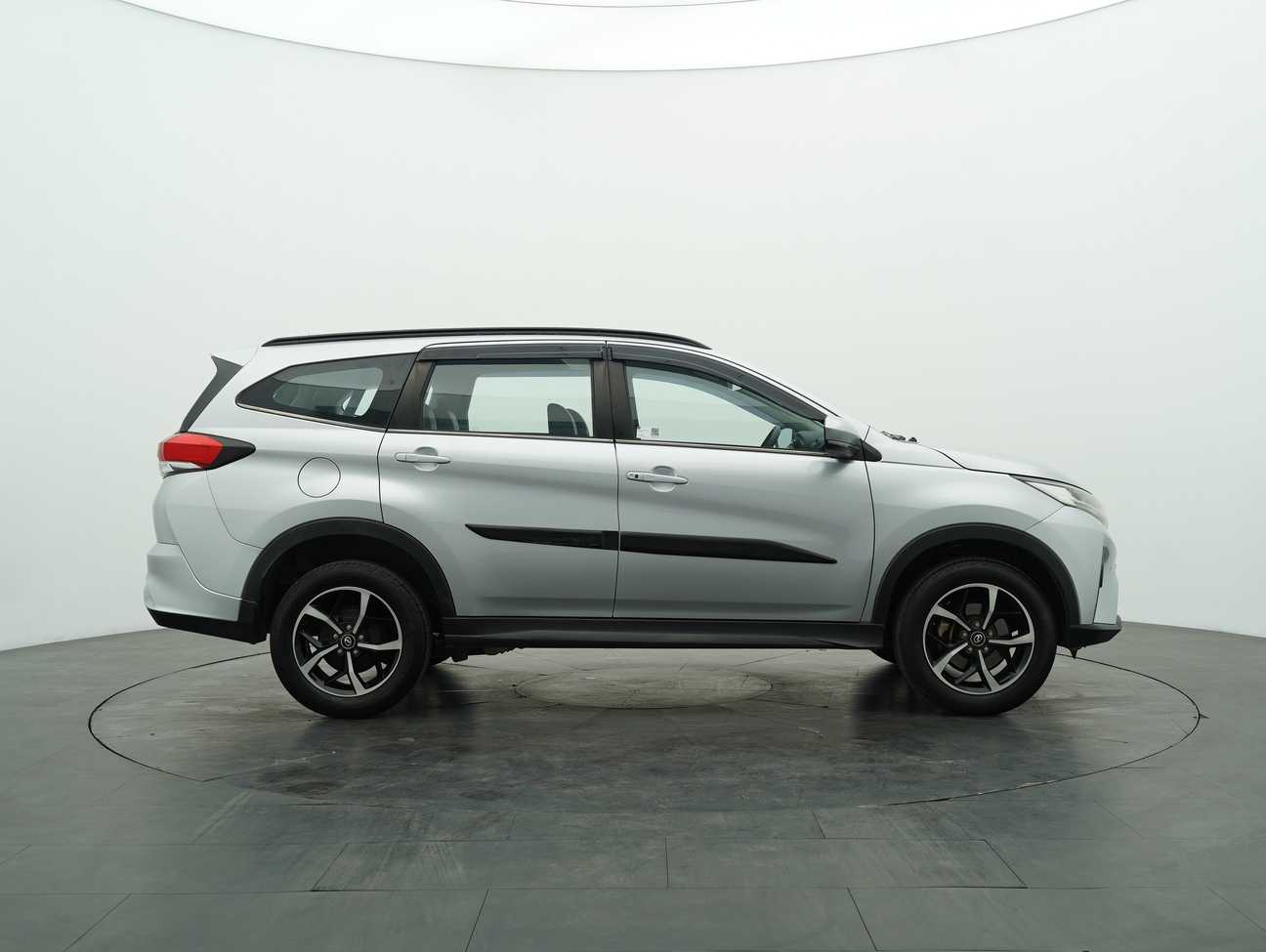 terpakai 2019 Perodua Aruz AV 1.5