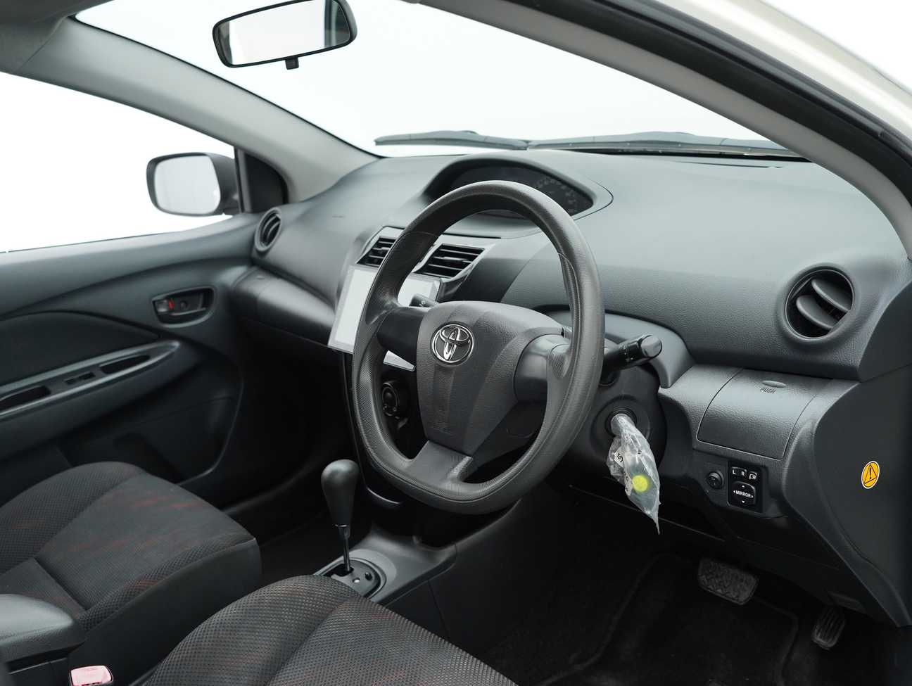 used 2012 Toyota Vios J 1.5