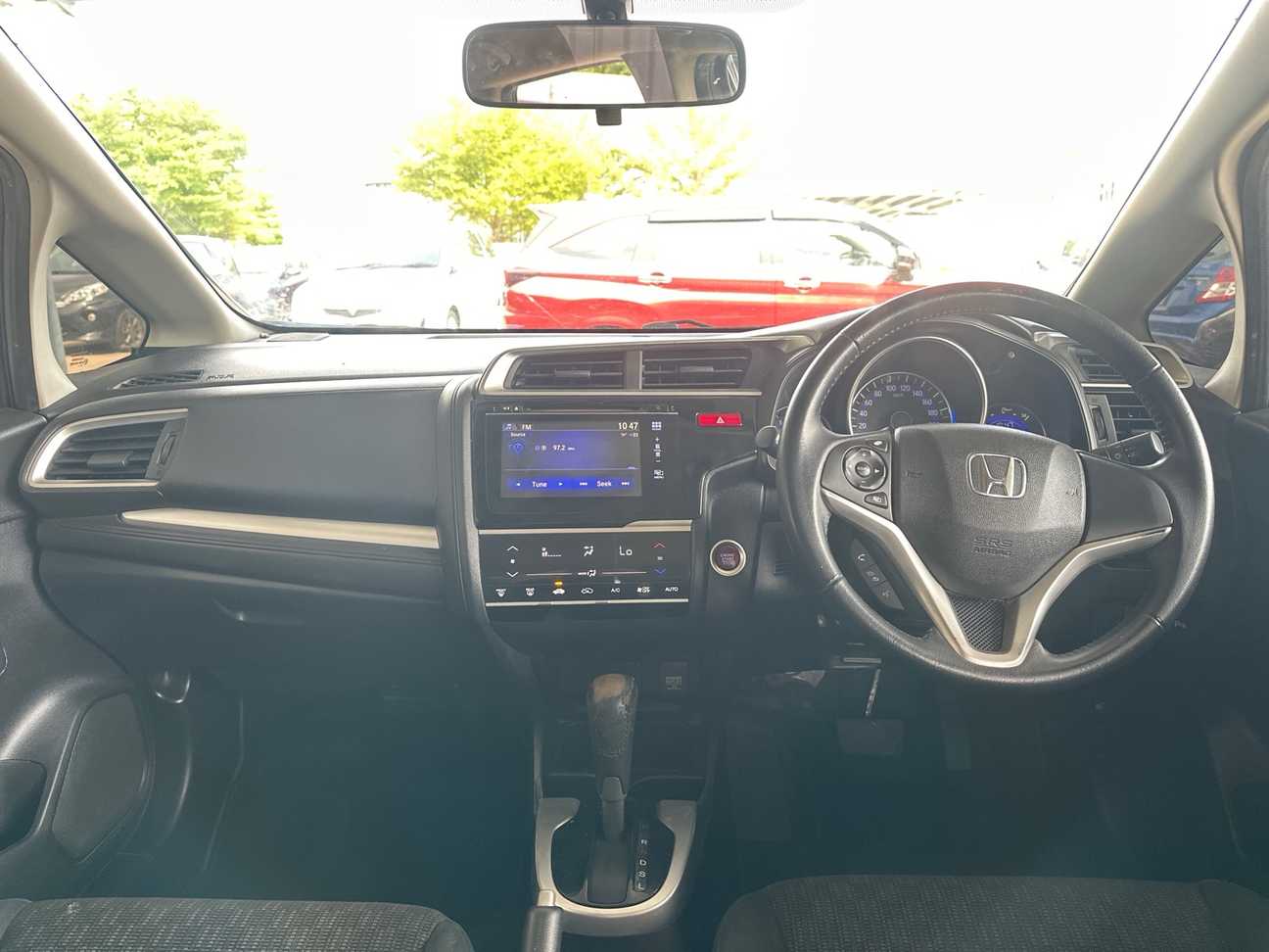 used 2015 Honda Jazz V 1.5