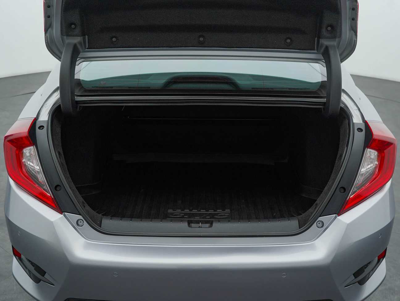 terpakai 2018 Honda Civic S 1.8