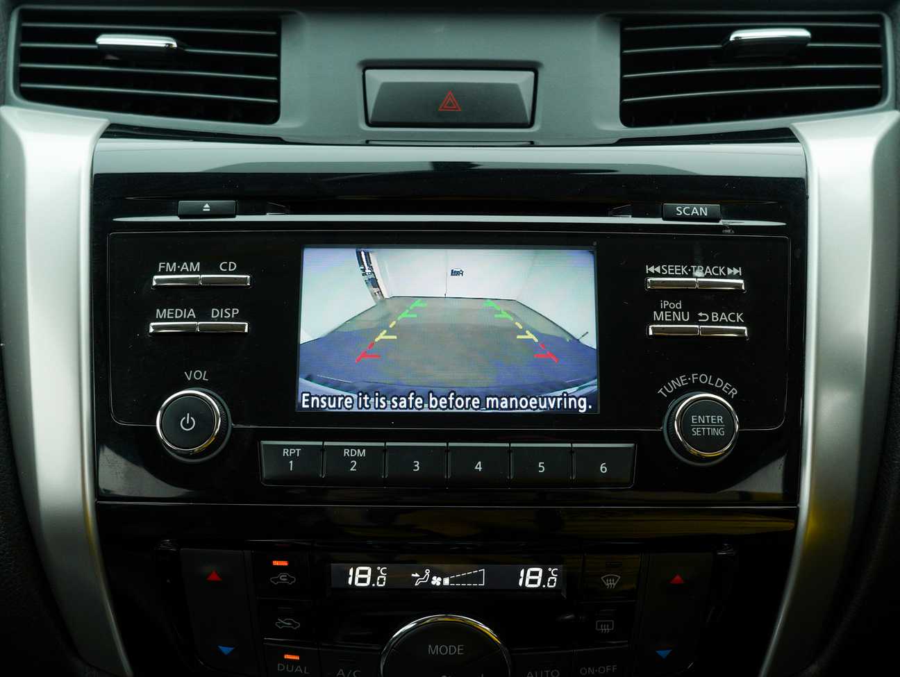 used 2018 Nissan Navara NP300 VL Dual Cab 2.5