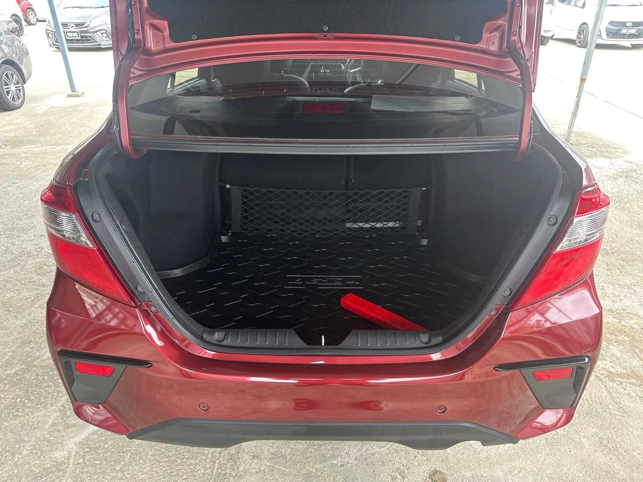 terpakai 2024 Perodua Bezza Advance 1.3