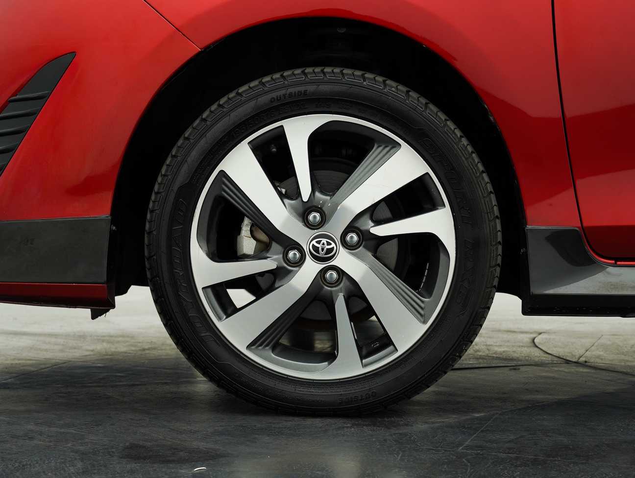 used 2020 Toyota Yaris E 1.5