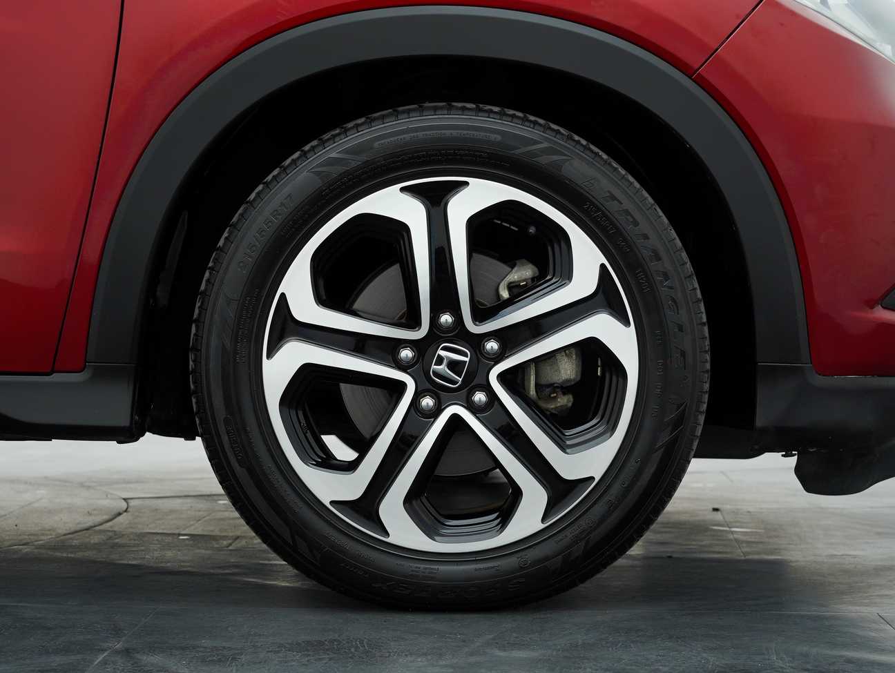 terpakai 2016 Honda HR-V i-VTEC V 1.8