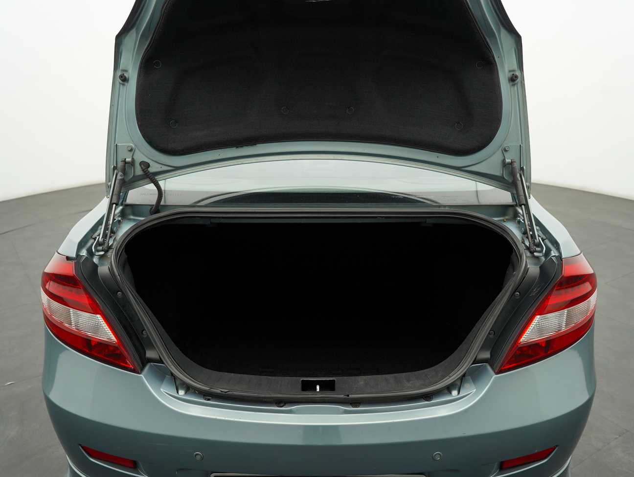 used 2011 Proton Persona Elegance High Line 1.6