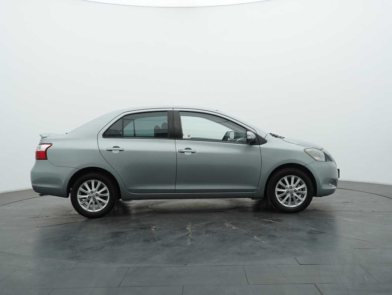 terpakai 2013 Toyota Vios E 1.5