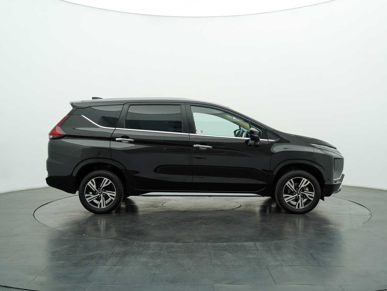 used 2021 Mitsubishi Xpander  1.5